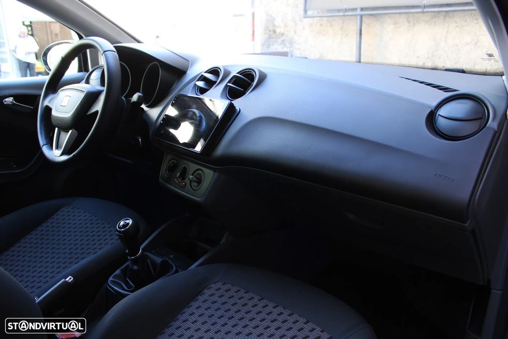 SEAT Ibiza 1.6 TDI CR Style - 33