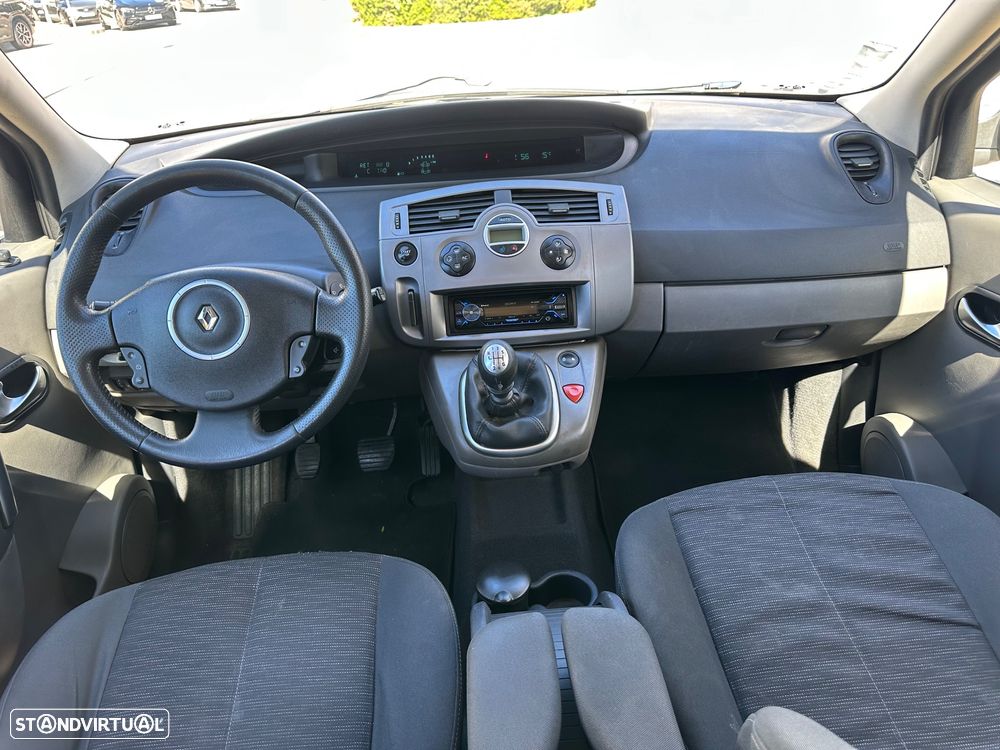 Renault Grand Scénic 1.5 dCi Dynamique S 7L. - 21