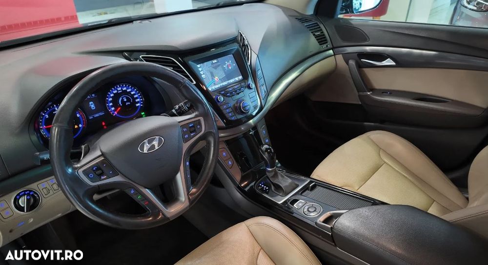 Hyundai i40 1.7 CRDI CW 7DCT Supreme+ - 4