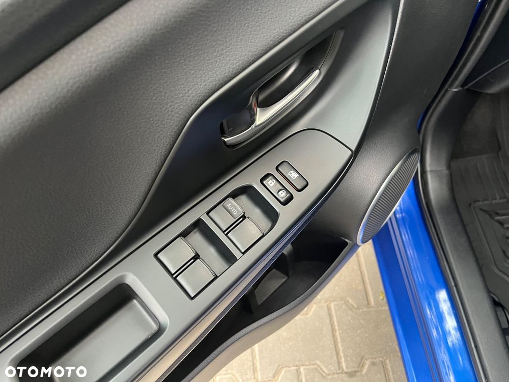 Toyota Yaris Hybrid 100 Premium EU6 - 12
