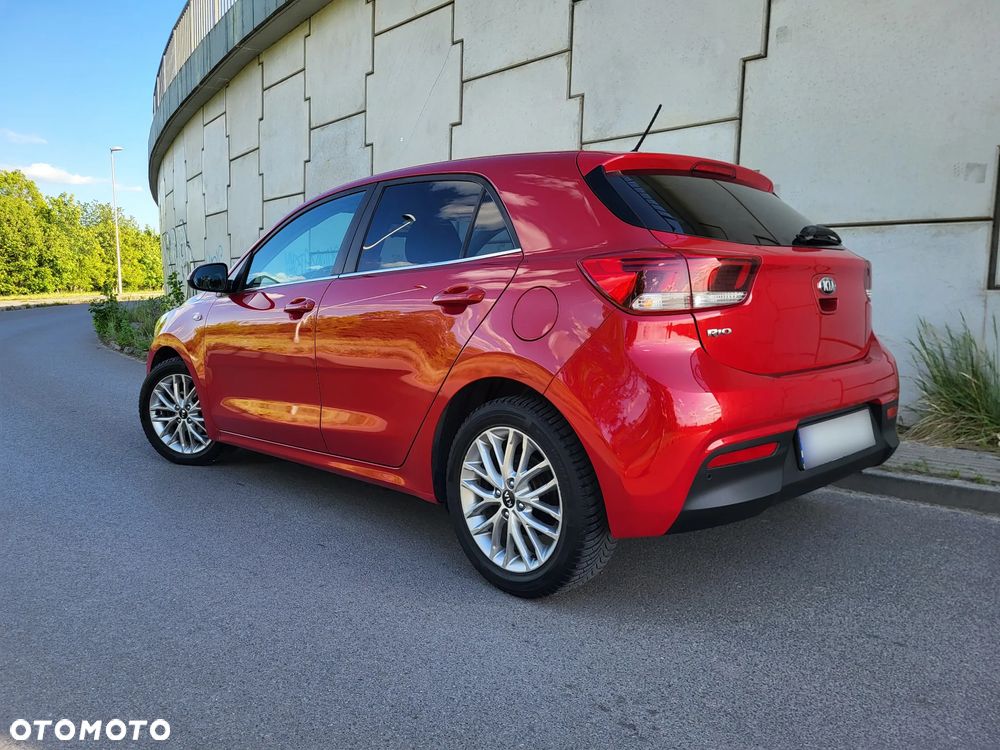 Kia Rio - 6