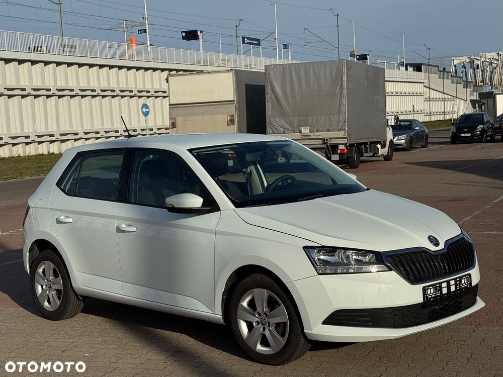Skoda Fabia 1.0 MPI Active - 11