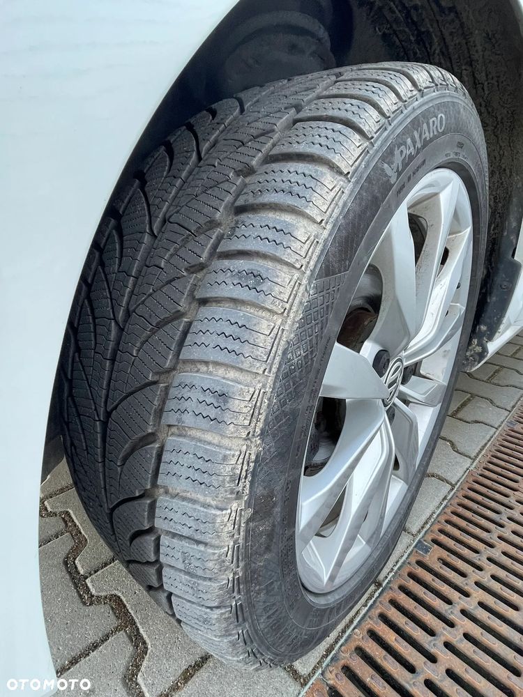 Volkswagen Golf 1.6 TDI BlueMotion Technology Trendline - 27