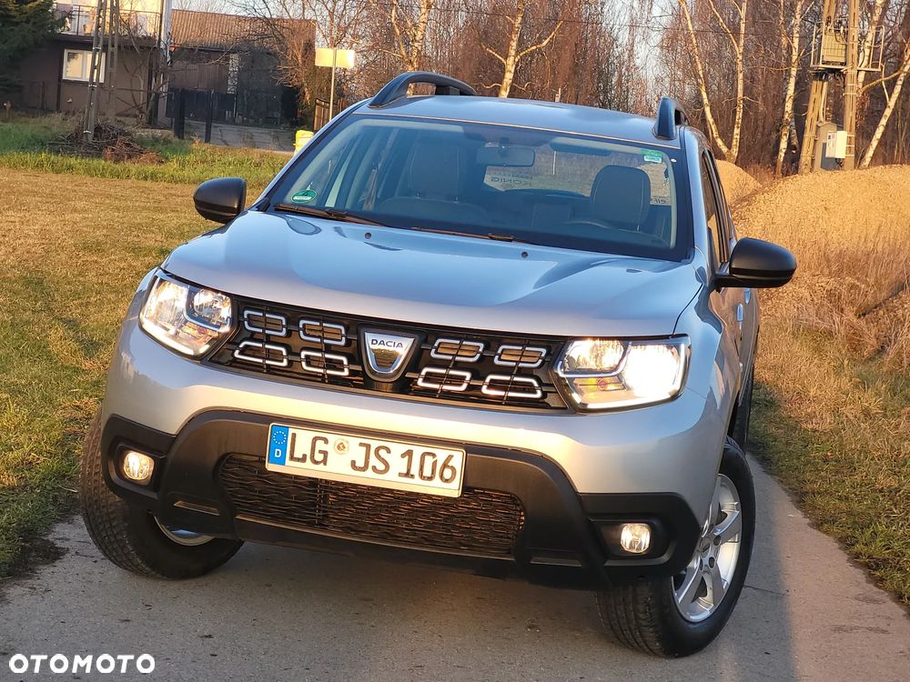 Dacia Duster 1.6 SCe Essential - 4