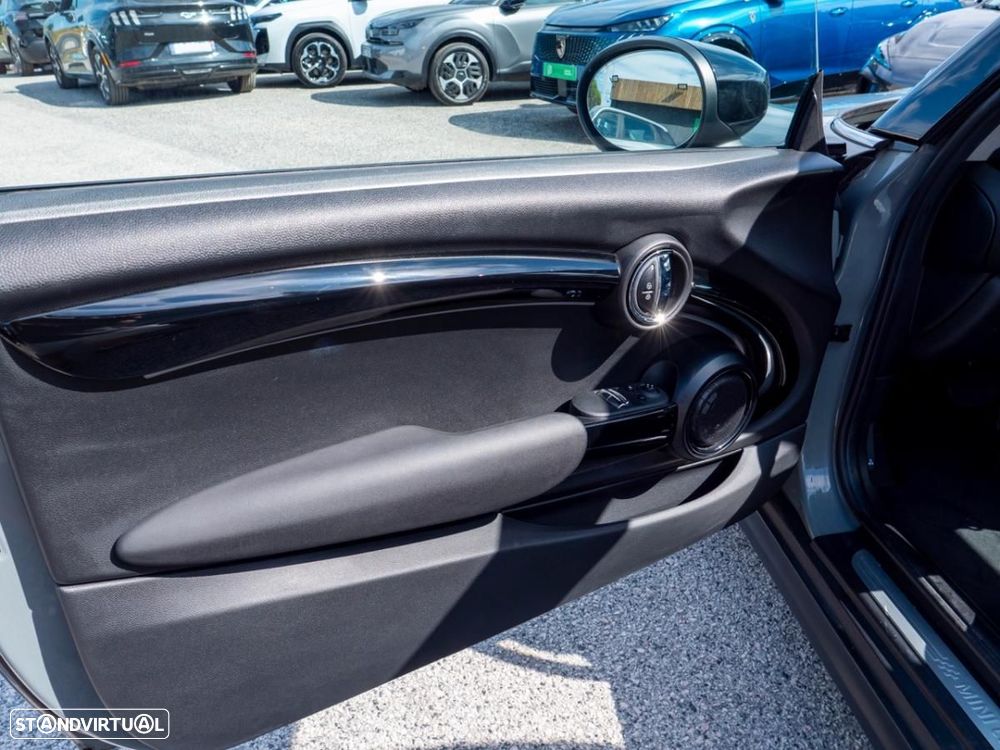 MINI 3 Portas Cooper SE Yours - 22