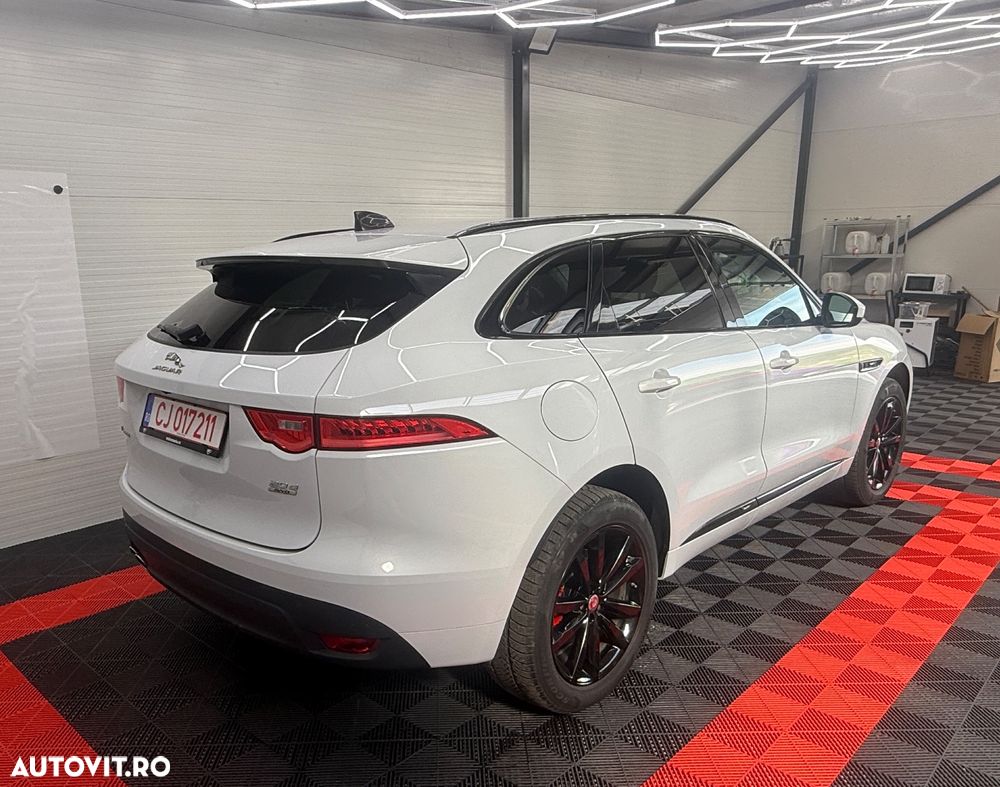 Jaguar F-Pace 20d Aut. R-Sport - 4