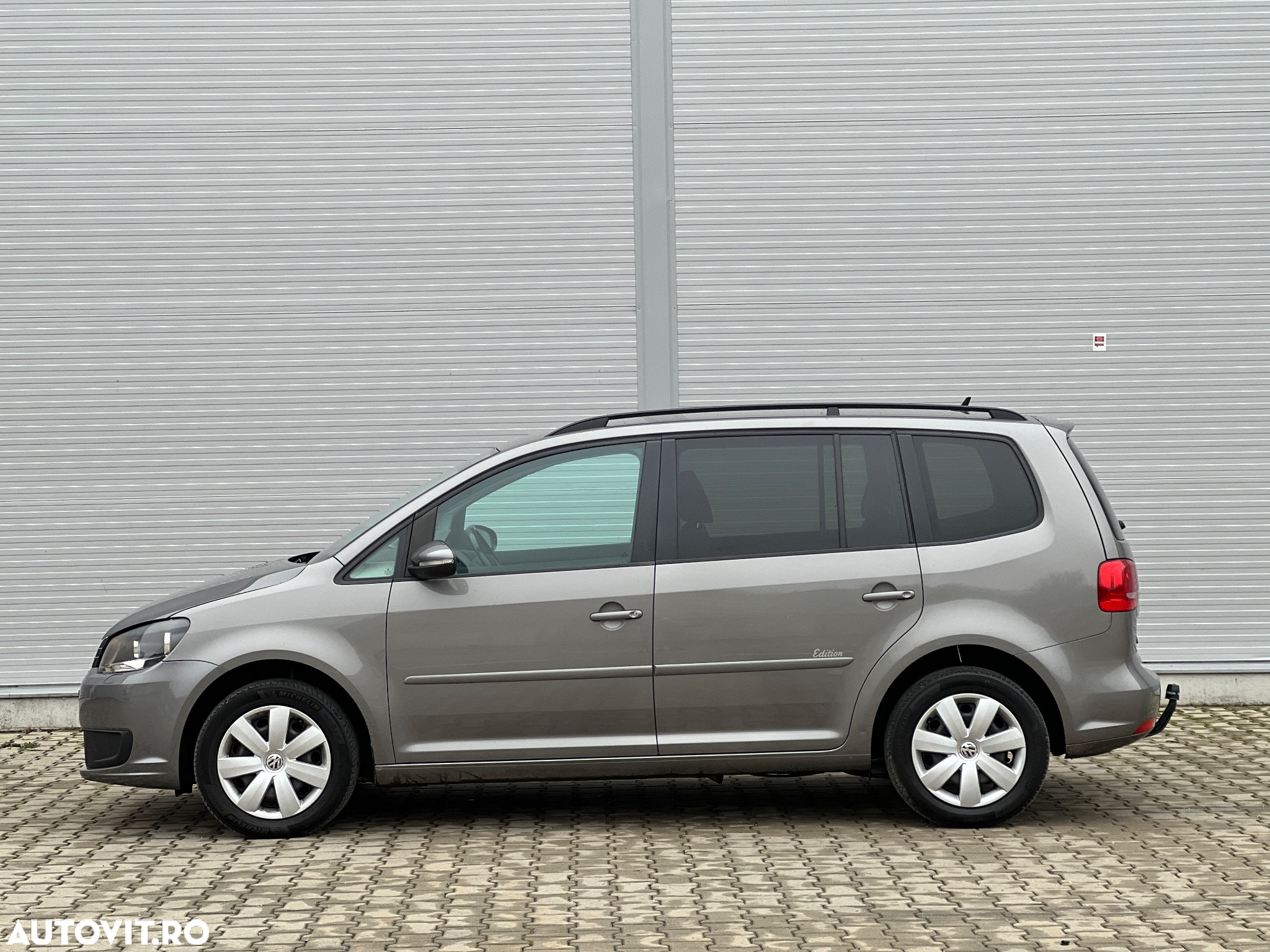 Volkswagen Touran 1.6 TDI BlueMotion Technology Trendline - 2