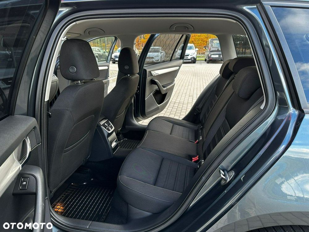 Skoda Octavia 1.6 TDI Ambition - 14