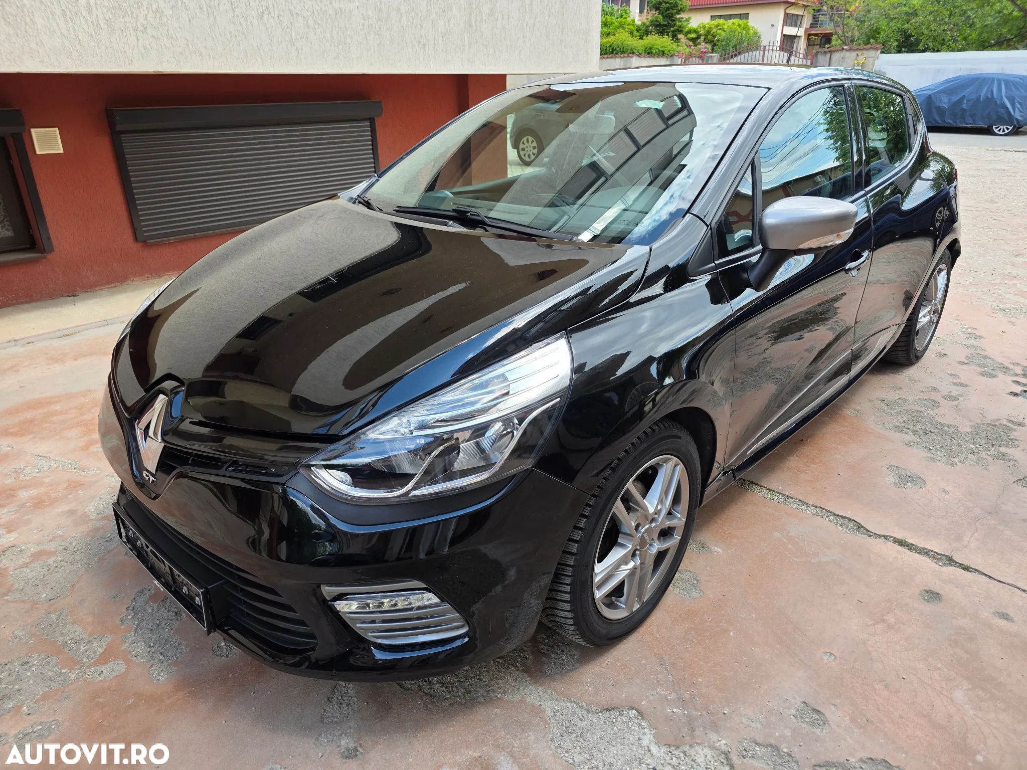 Renault Clio TCe 120 EDC GT - 1