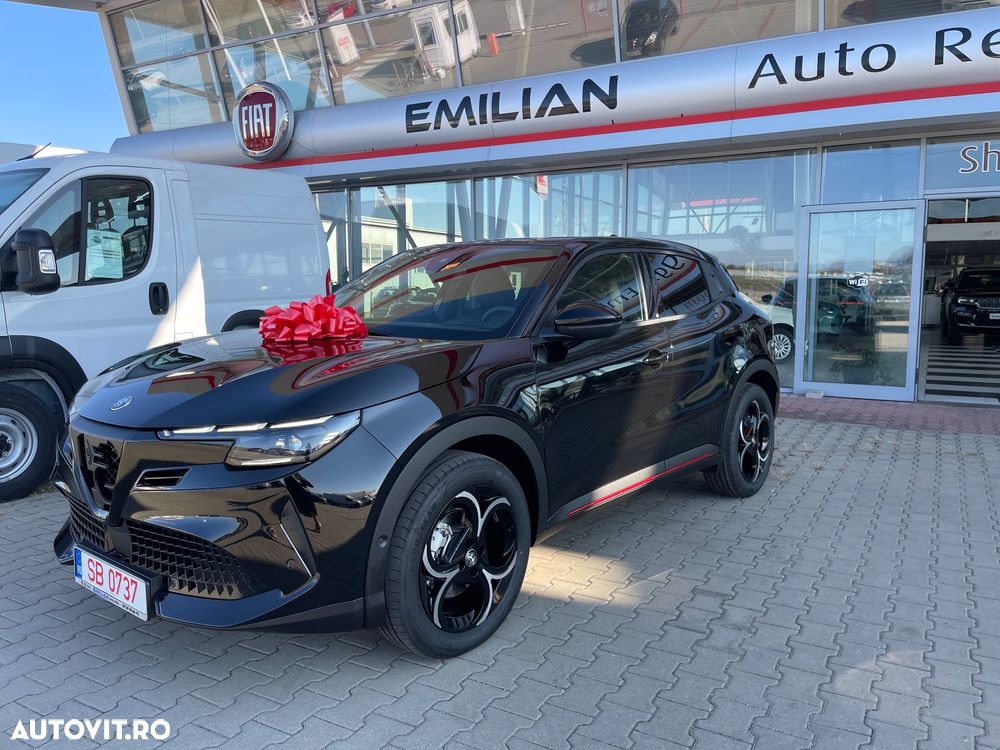 Alfa Romeo Junior 1.2 FWD eDCT6 MHEV Ibrida Speciale - 6