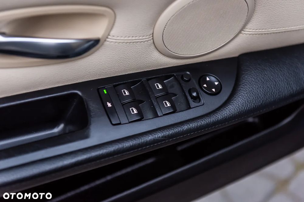 BMW Seria 5 530i Edition Exclusive - 15