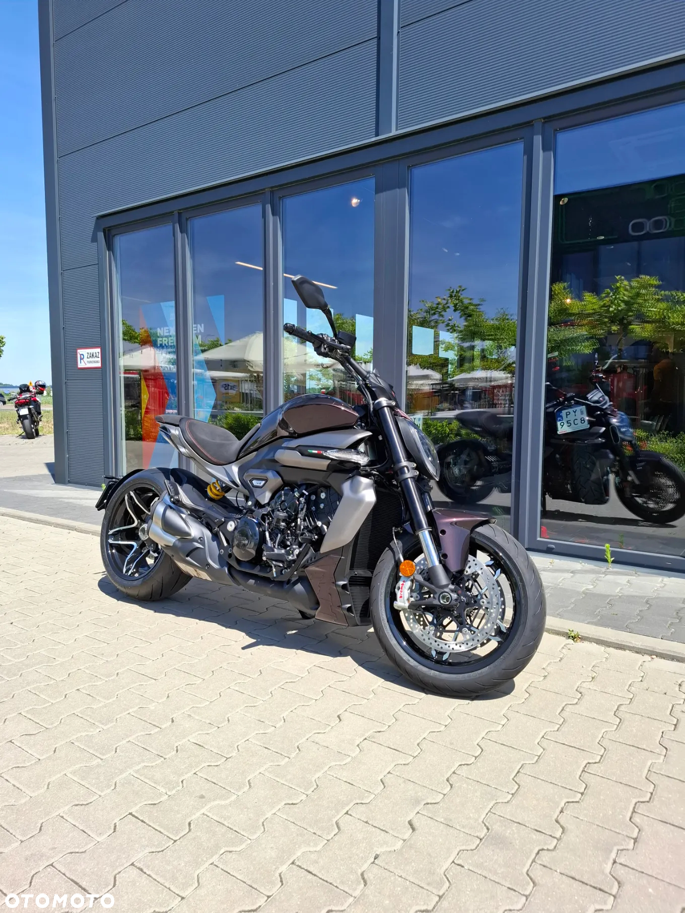 Ducati Diavel - 2
