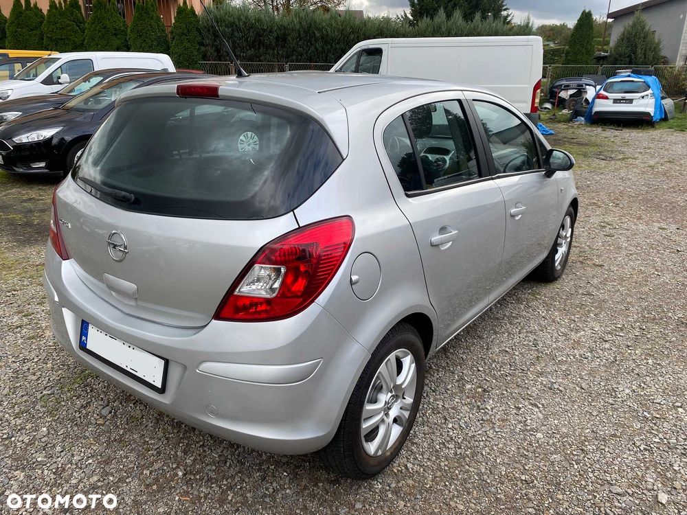 Opel Corsa - 6