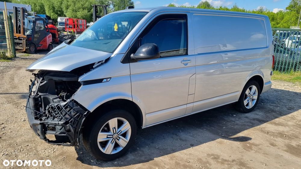 Volkswagen Transporter - 15