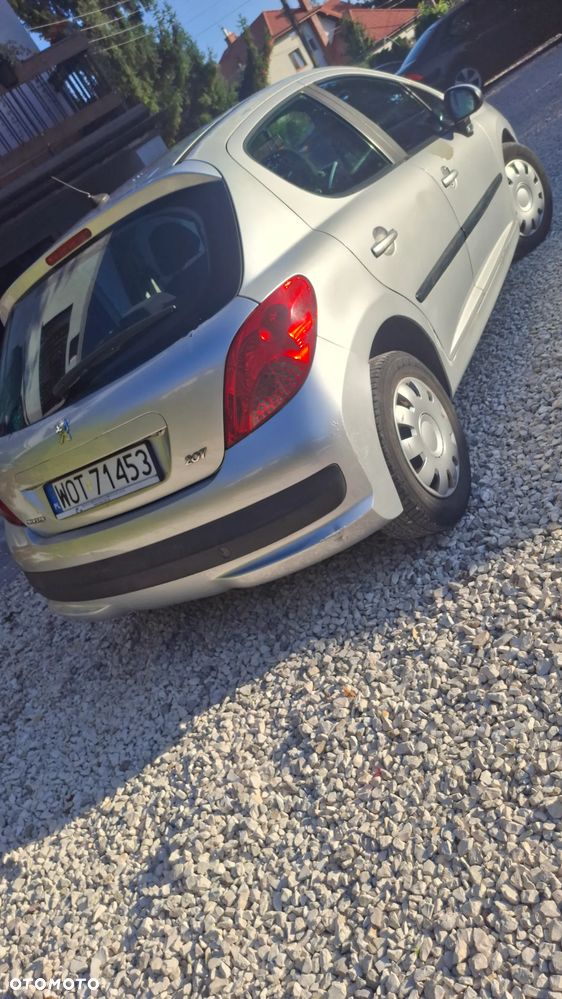 Peugeot 207 1.4 Trendy - 6