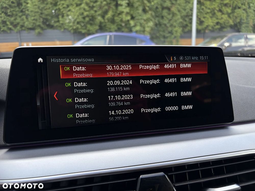 BMW Seria 5 520d - 29