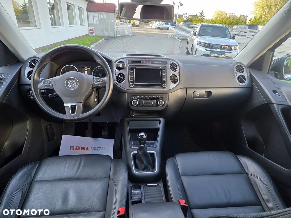 Volkswagen Tiguan 2.0 TDI DPF 4Motion BlueMotion Technology Exclusive - 13
