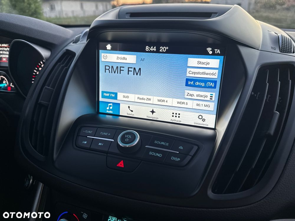 Ford Kuga - 28