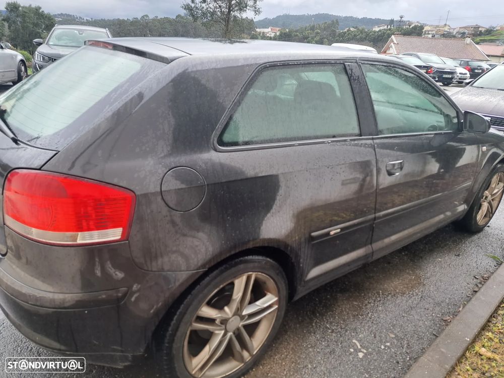 Audi A3 1.6 S-line - 4