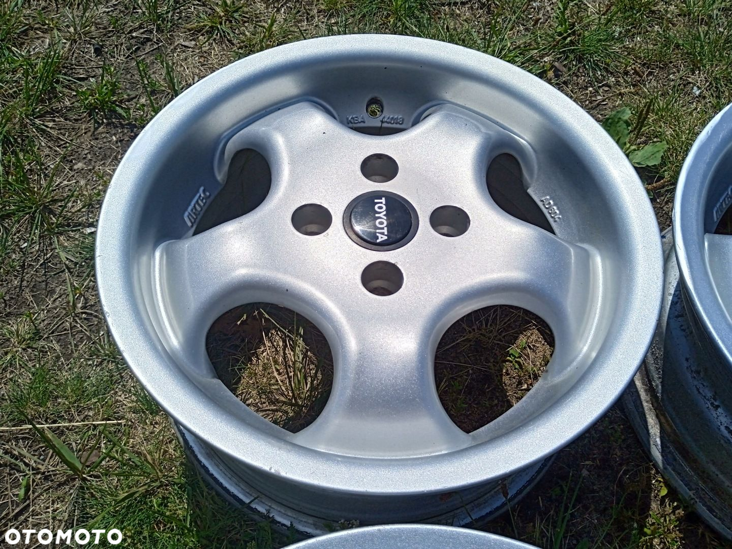 felgi aluminiowe 4x100 Toyota Corolla Yaris Opel Agila - 5