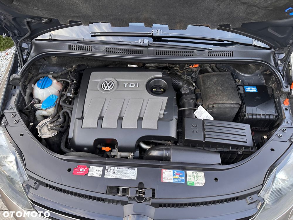 Volkswagen Golf Plus 1.6 TDI DPF DSG Team - 38