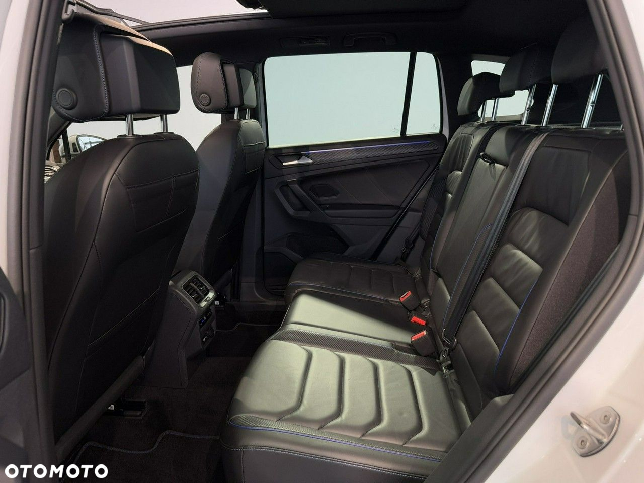 Volkswagen Tiguan - 18