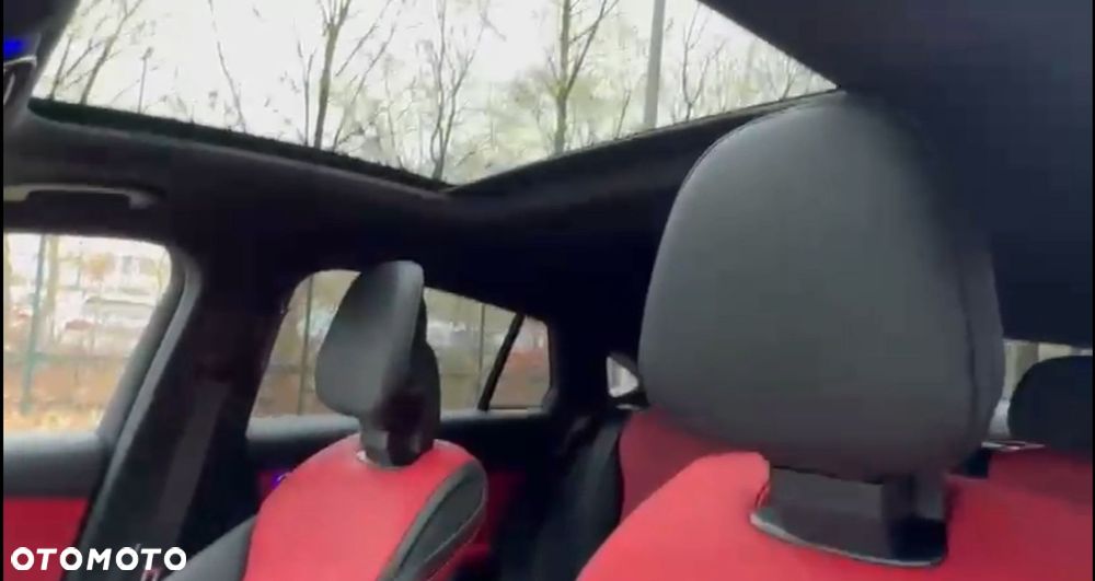 Mercedes-Benz GLC - 9