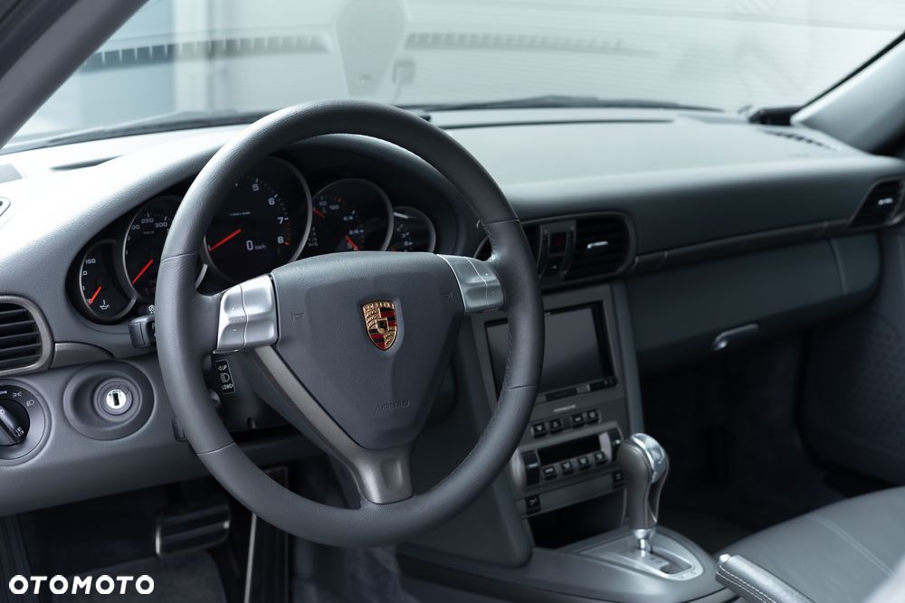 Porsche 911 - 20