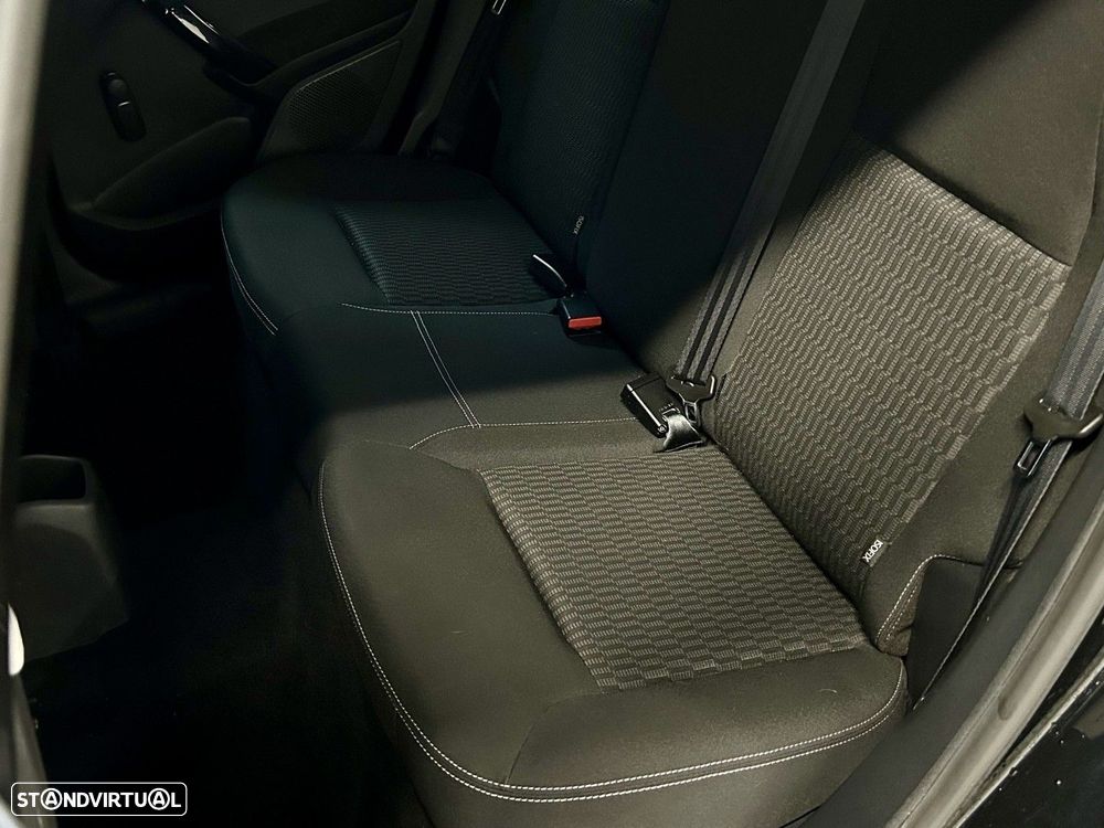 Peugeot 208 1.2 PureTech Style - 35