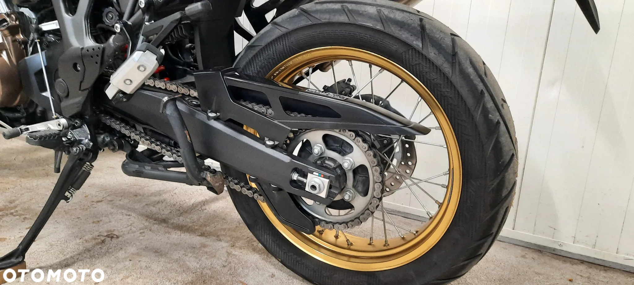 Honda CRF - 10