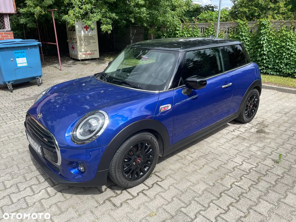 MINI Cooper Standard - 1