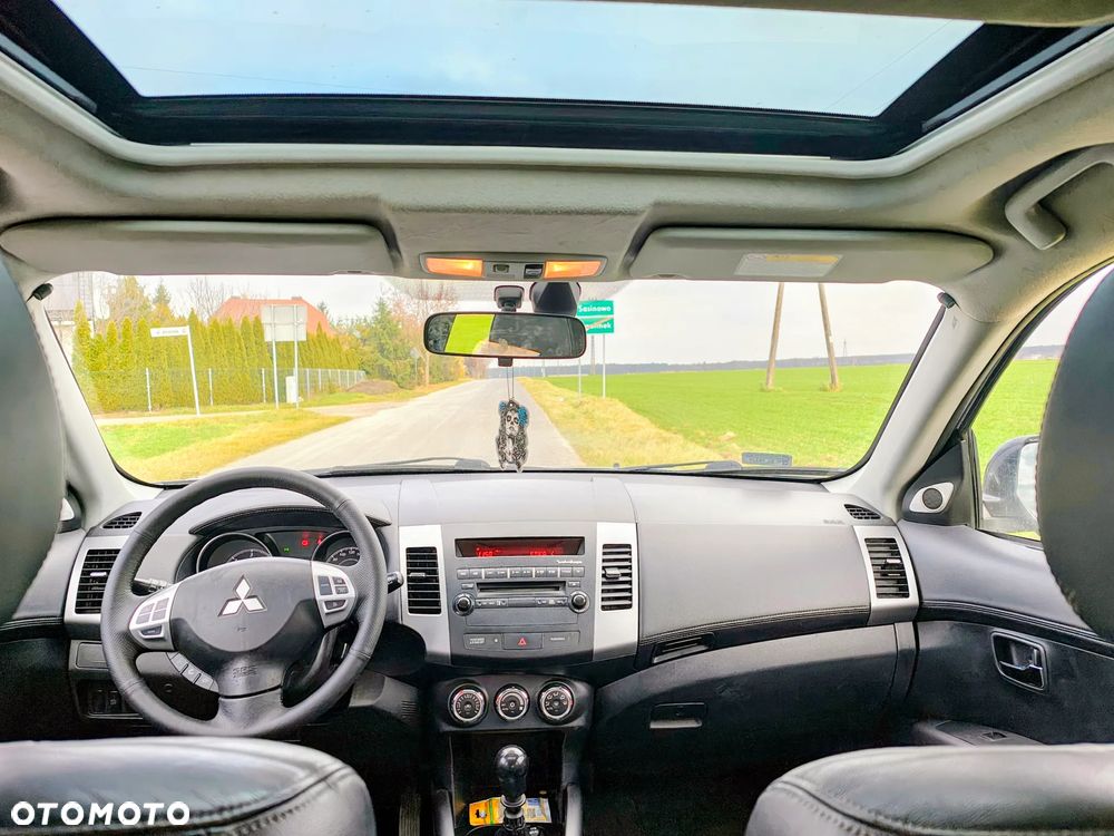 Mitsubishi Outlander 2.0 DID Instyle - 7