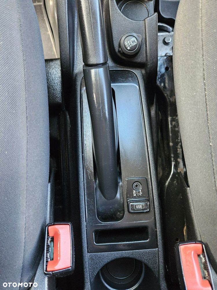 Opel Combo - 11