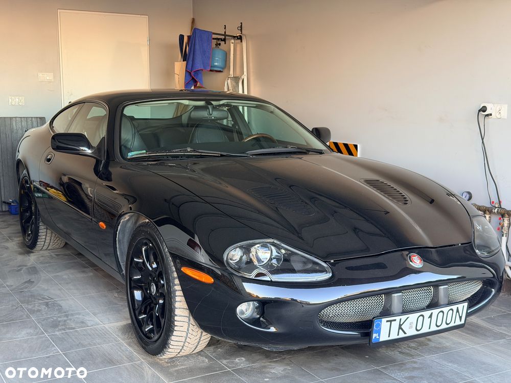 Jaguar XK - 5