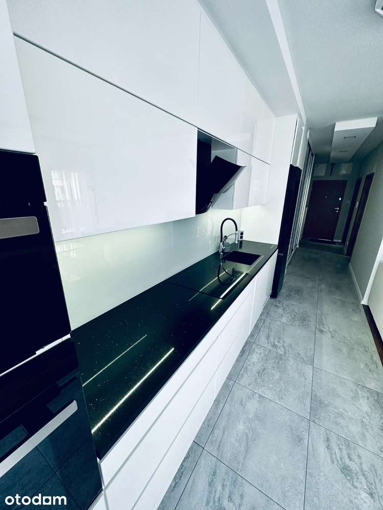 3 pokoje | taras ok. 40 m² | klimatyzacja | garaż i komórka, Atal Mari