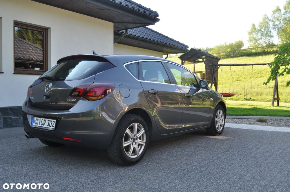 Opel Astra 1.4 Turbo Cosmo - 15