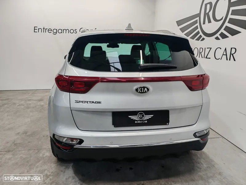 Kia Sportage 1.6 CRDI ISG Drive - 12