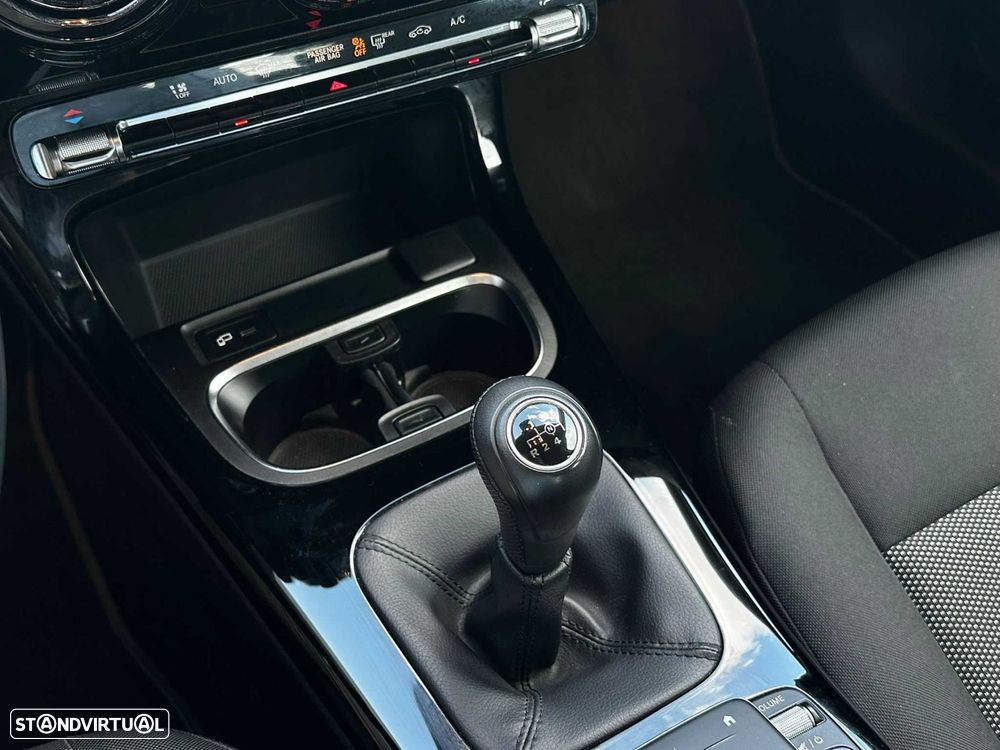 Mercedes-Benz A 180 d Business Solutions - 17