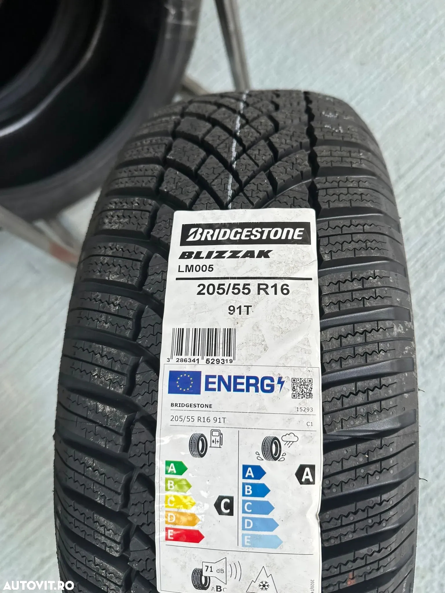 Anvelope de iarna 205/55 R16 Bridgestone LM001E 91H, LM005 91 T - 2