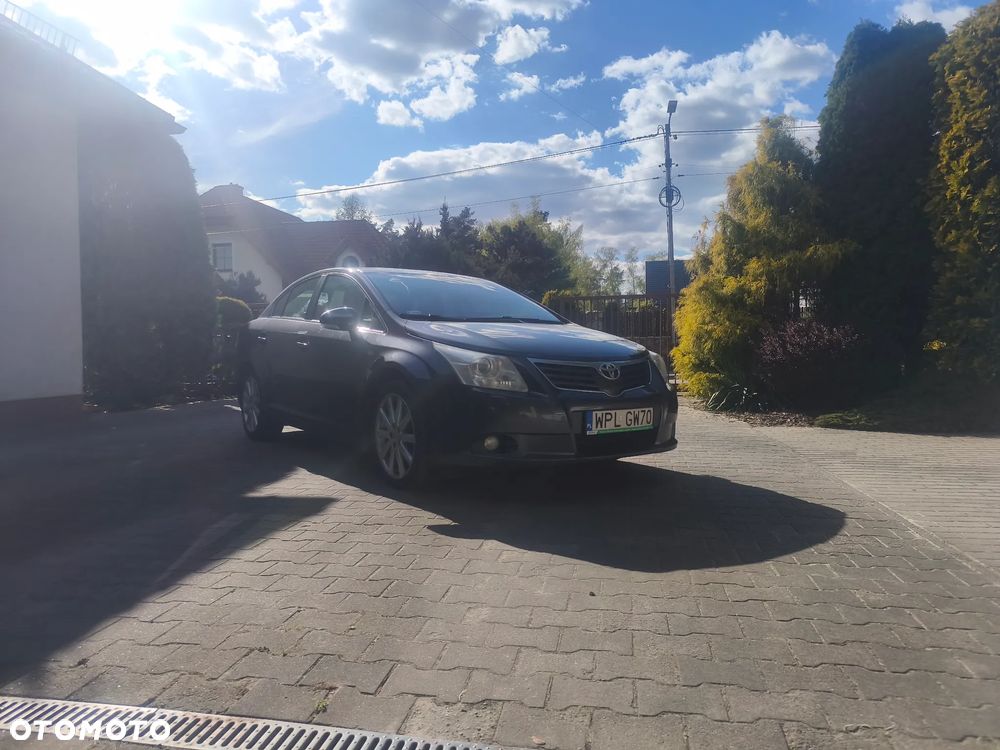 Toyota Avensis 2.2 D-CAT Prestige - 1