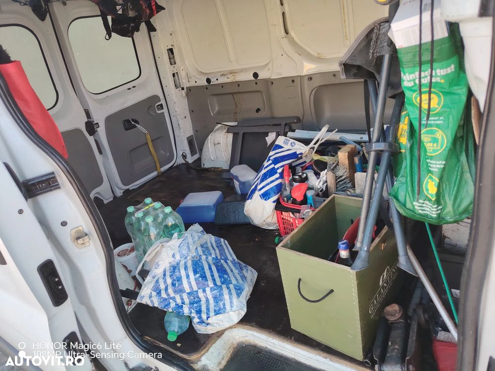 Renault trafic - 8