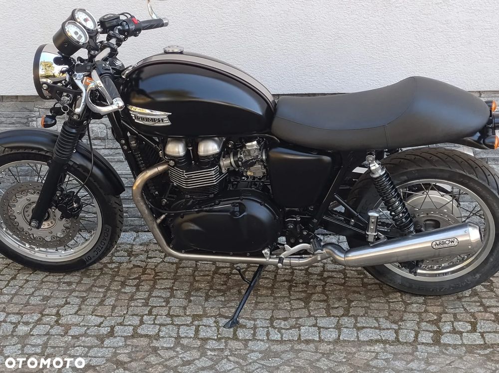 Triumph Thruxton - 16