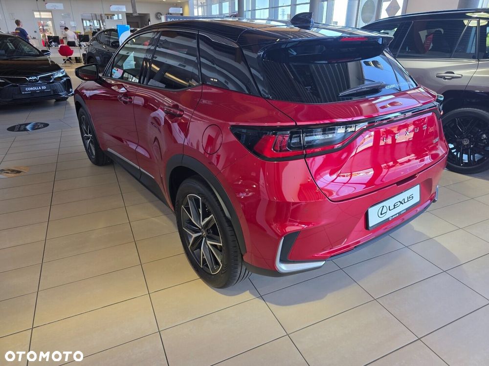 Lexus LBX 1.5 Hybrid Emotion - 3