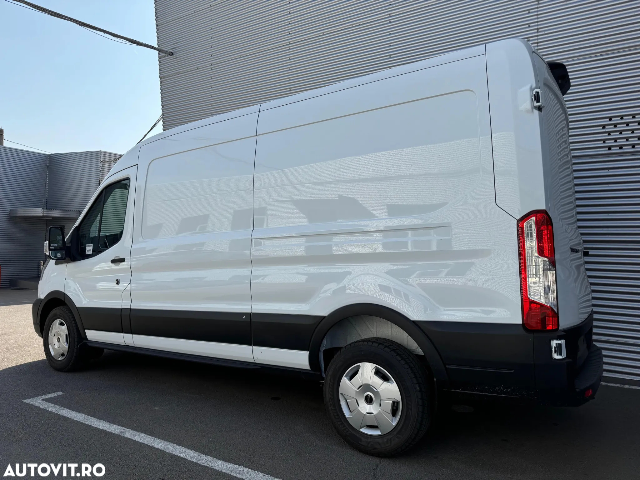 Ford Transit - 10