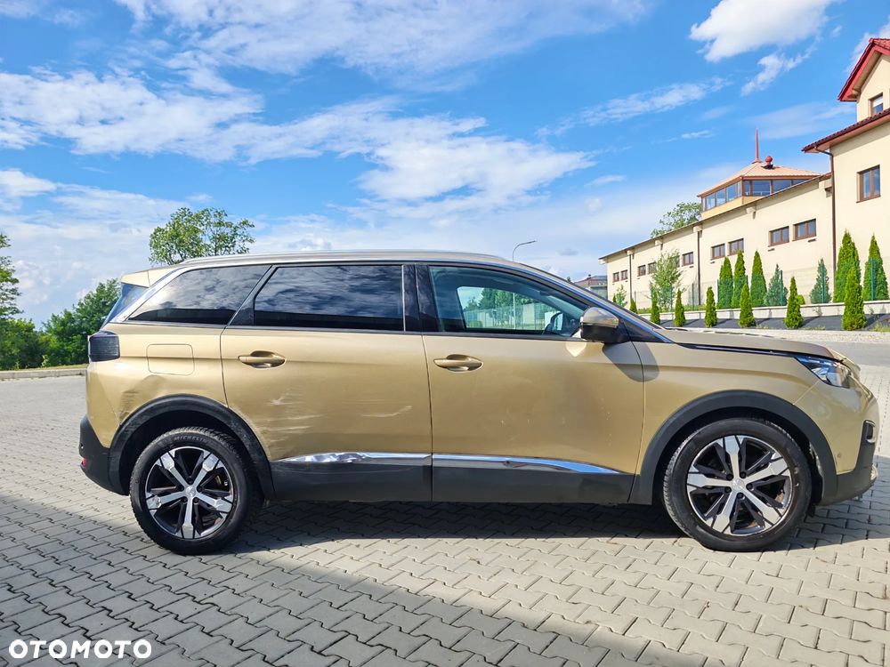 Peugeot 5008 - 13