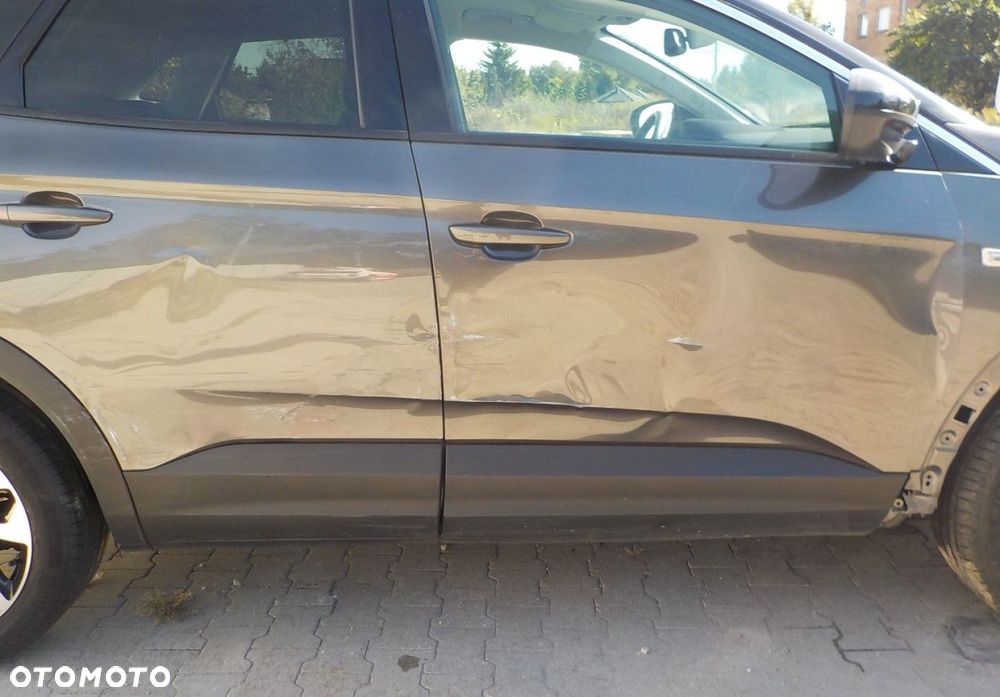 Opel Grandland X - 15