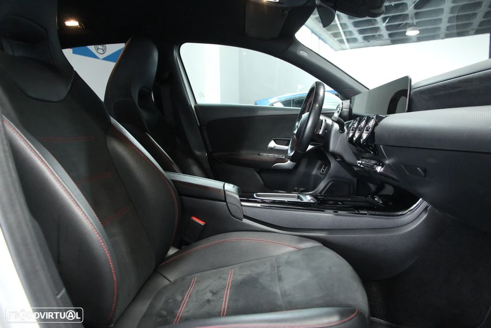 Mercedes-Benz A 250 e AMG Line - 9