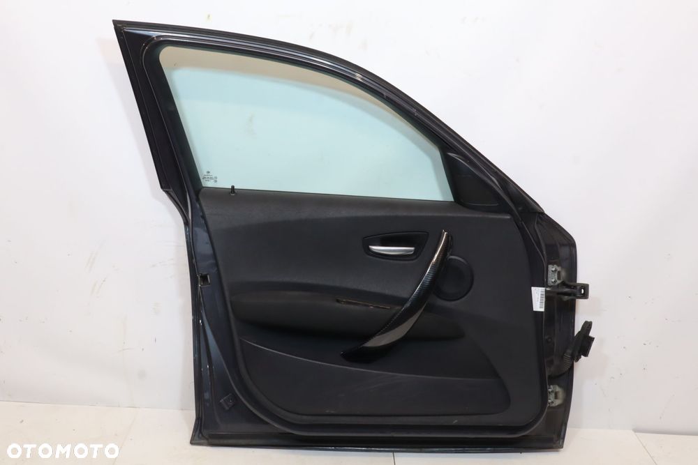 DRZWI LEWY PRZÓD BMW 1 120I E87 A22/7 - 2