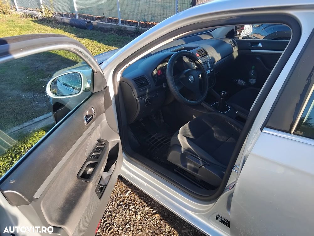 Volkswagen Jetta 1.6 Comfortline - 7