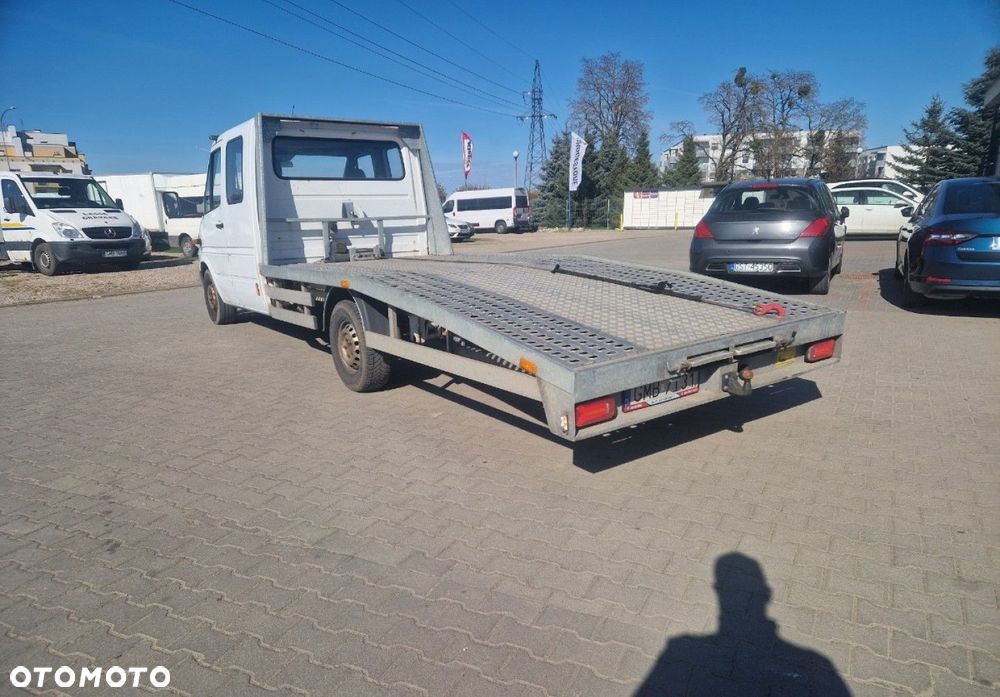 Mercedes-Benz SPRINTER - 5
